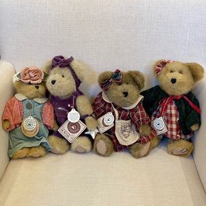 Boyd’s Bears Set of 4
